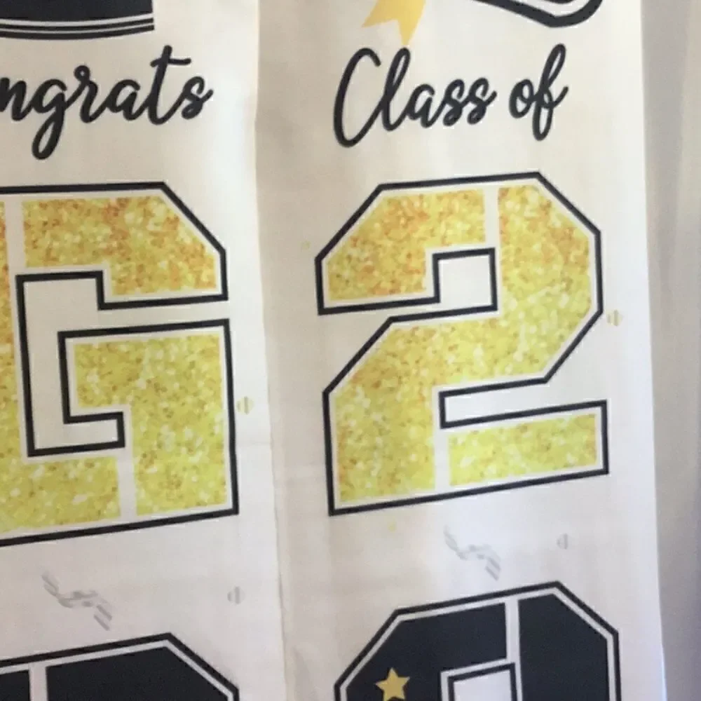 New stock graduation banner in polyester material hangers on both ends
